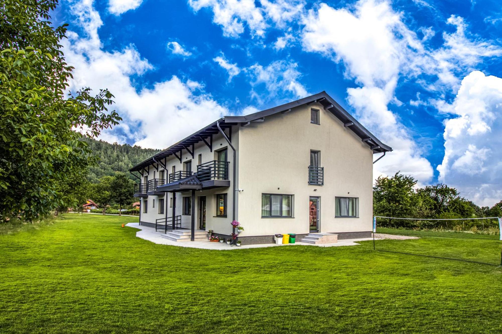 Transalpina Retreat Ξενοδοχείο Novaci-Străini Εξωτερικό φωτογραφία